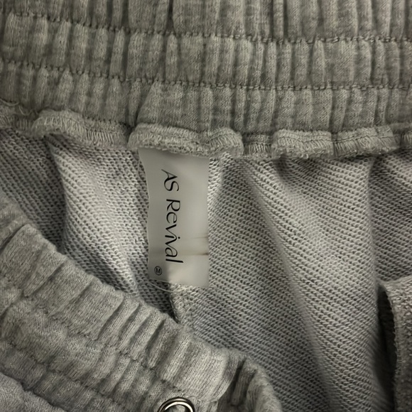 BRAND NEW alter’d state sweat shorts - Picture 3 of 3